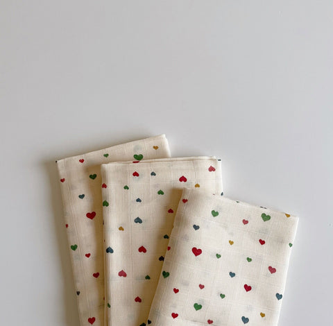 Konges Sløjd 3 pack Muslin Cloth Wraps- Multi Hearts