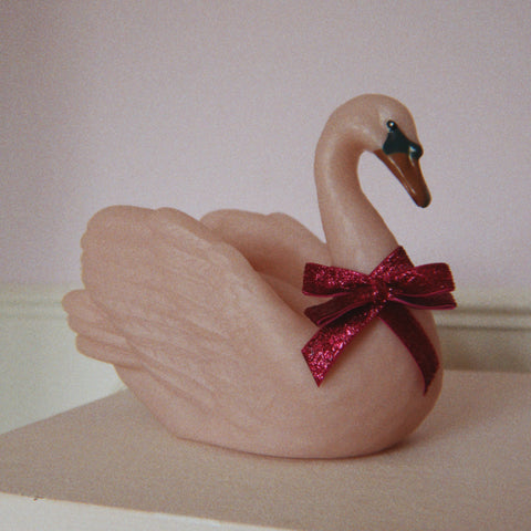 Konges Sløjd Swan Lamp