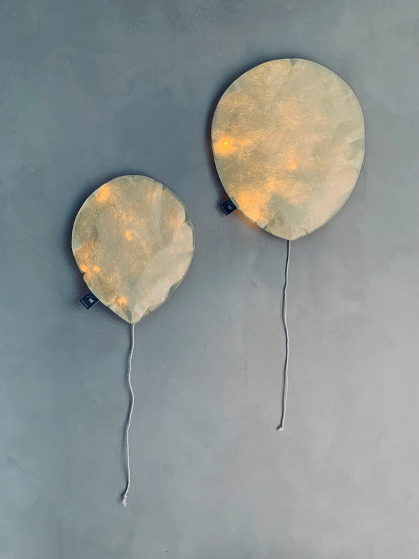 Ekaterina Lighting Balloons- Sugar Cookie